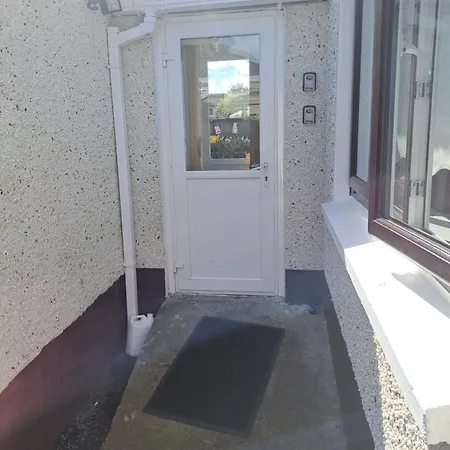 Δωμάτια σε οικογενειακή κατοικία Willows Retreat